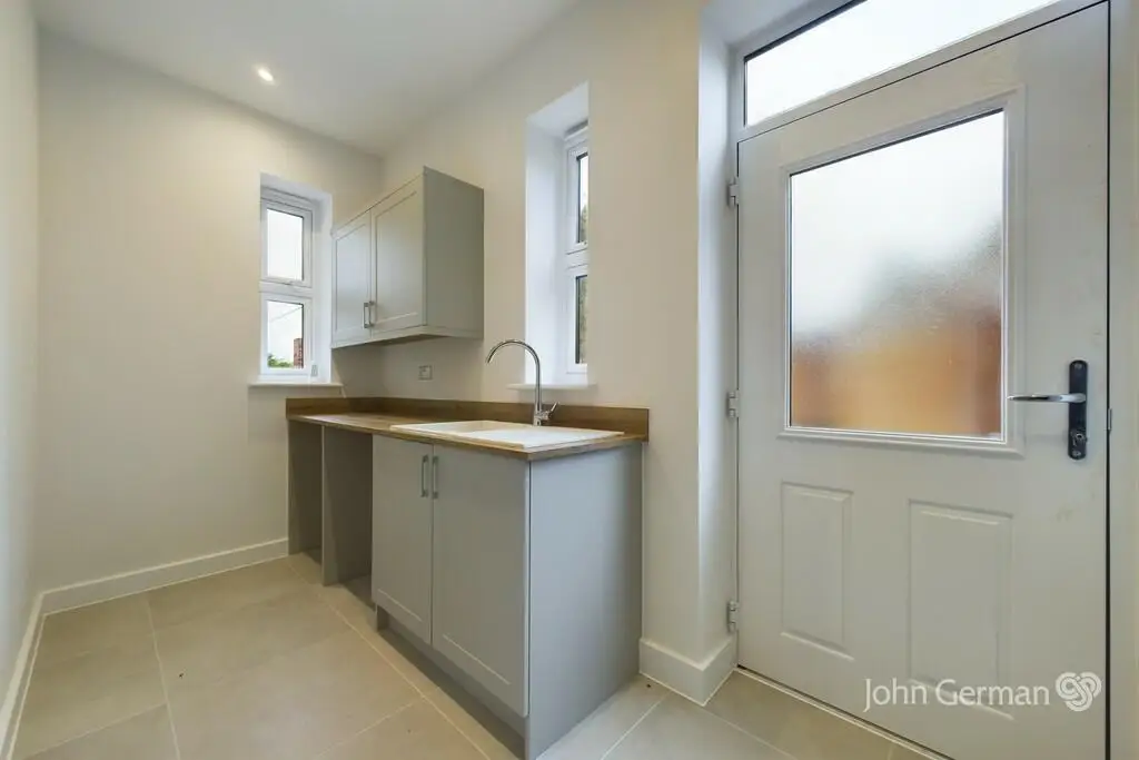 Holly Road 4 Bedroom Houses Uttoxeter 17