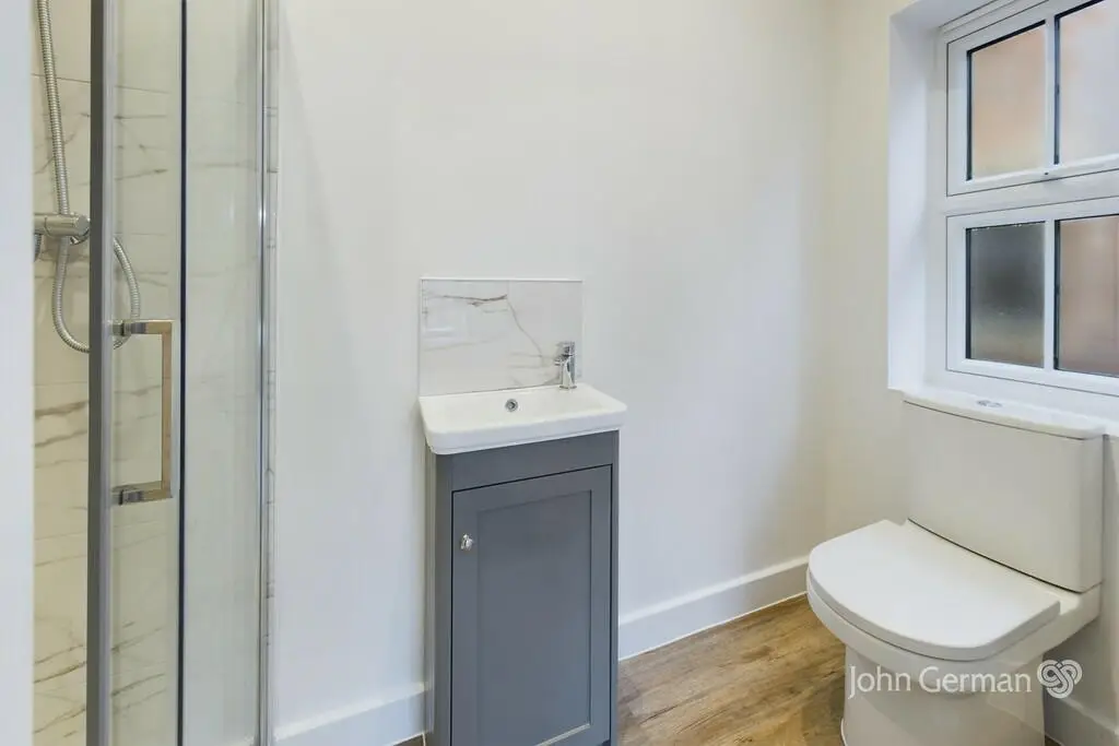 Holly Road 4 Bedroom Houses Uttoxeter 26